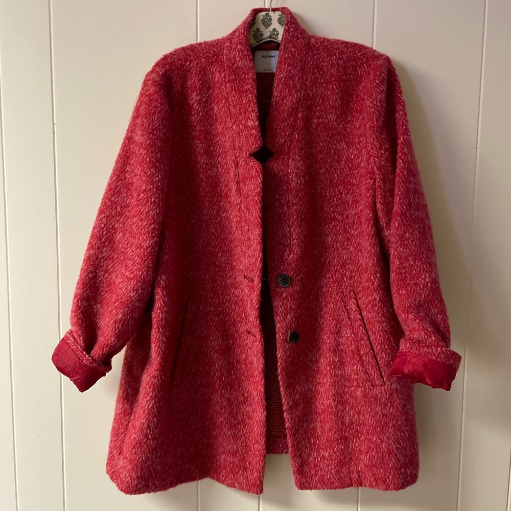 Red and pink accent jacket - Picture 2 of 4